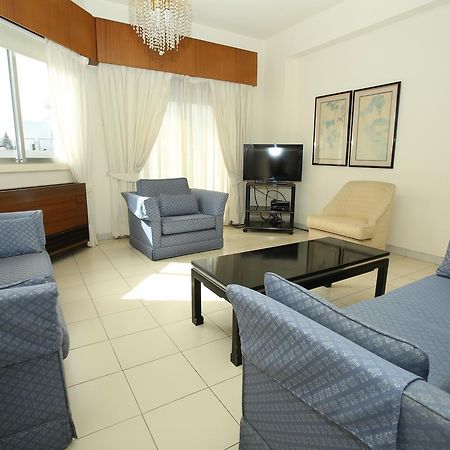 Korinis Apartment Limassol Zewnętrze zdjęcie